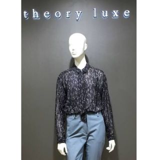 セオリーリュクス(Theory luxe)のセオリーリュクス　イカットフラワープリント　ボウタイブラウス(シャツ/ブラウス(長袖/七分))