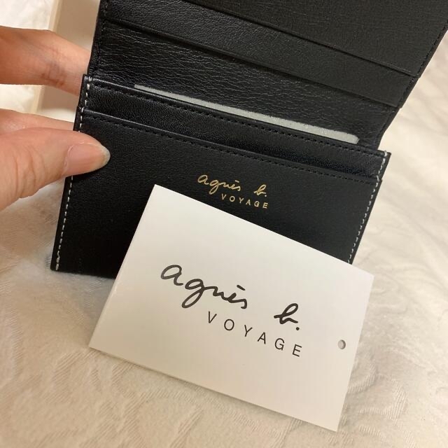 agnes b.(アニエスベー)のAgnis b. voyage 新品⭐︎名刺入れ レディースのファッション小物(名刺入れ/定期入れ)の商品写真