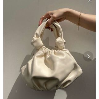 アメリヴィンテージ(Ameri VINTAGE)のAmeri MEDI LEATHER GATHER MINI BAG(ハンドバッグ)