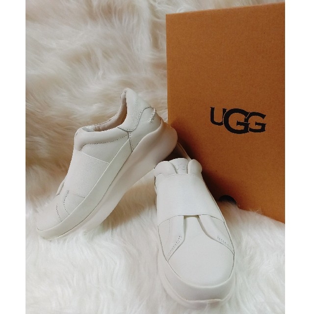 UGG アグ スニーカー リブ 厚底 白 22.5cm