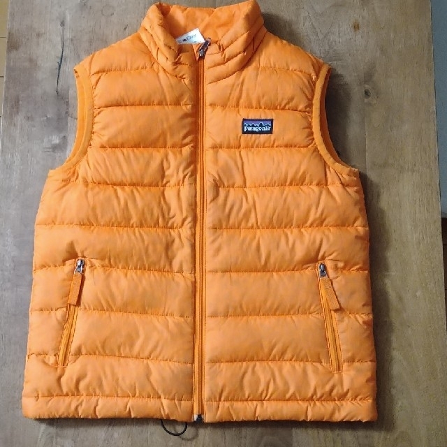 patagonia - patagonia ダウンベスト KIDS XS(5-6)の通販 by
