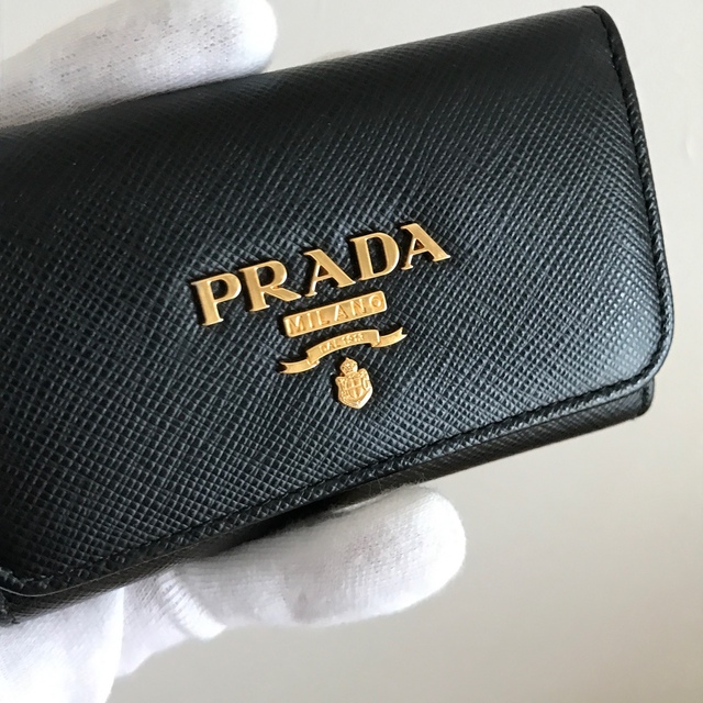 新型　美品　PRADA プラダ　マルチカラー　キーリング付き　キーケース
