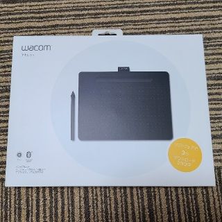 ワコム(Wacom)のWacom Intuos Mediumワコム ペンタブレット(PC周辺機器)