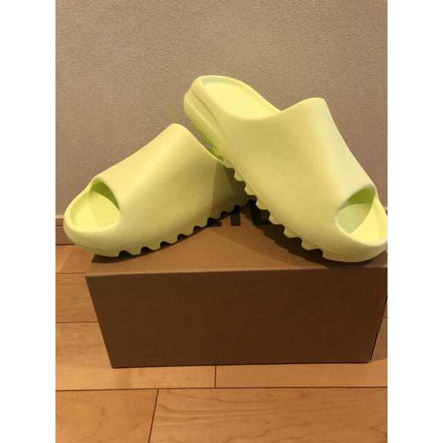 公式アプリ当選】adidas YEEZY SLIDE GLWGRN 28.5