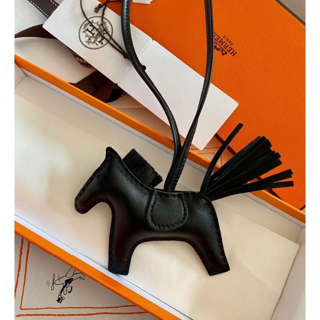 ランキングや新製品 - Hermes HERMES ブラック PM RODEO ロデオ ...