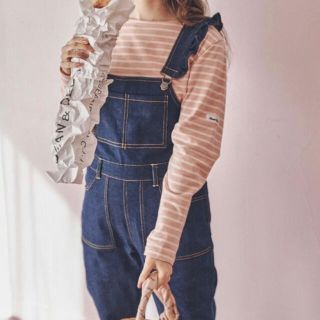 エピヌ(épine)のtreatürself denim frill salopette(サロペット/オーバーオール)