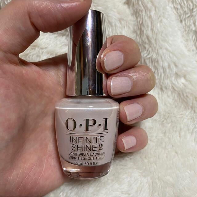 OPI(オーピーアイ)の専用　opi ネイル　インフィニットシャイン　ISL N76 新品未使用 コスメ/美容のネイル(マニキュア)の商品写真