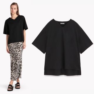 セオリーリュクス(Theory luxe)のtheory luxe 22SS 完売 ウォッシャブル VネックTシャツ 新品(Tシャツ(半袖/袖なし))