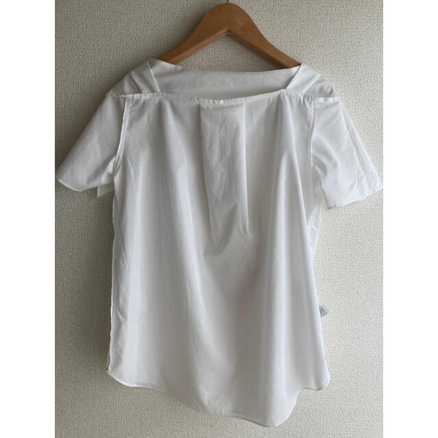 UNTITLED(アンタイトル)のUNTITLED クロス襟ブラウス レディースのトップス(シャツ/ブラウス(半袖/袖なし))の商品写真