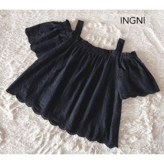 イング(INGNI)の未使用に近い美品✦︎イング❤︎スカラップ オフショルダー プルオーバー(シャツ/ブラウス(半袖/袖なし))