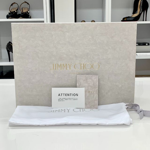 JIMMY CHOO(ジミーチュウ)の4211 未使用 ジミーチュウ ラメ パンプス シルバー レディースの靴/シューズ(ハイヒール/パンプス)の商品写真