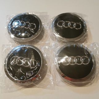 Audi アウディ ホイール センターキャップ ブラック 4個セット(車外アクセサリ)