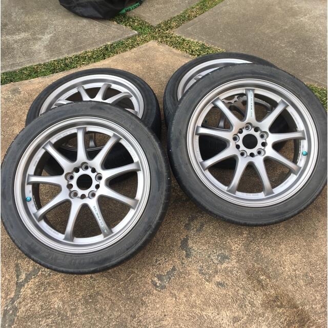 ワークエモーションXD9 225/45R18 225/55R18等 3