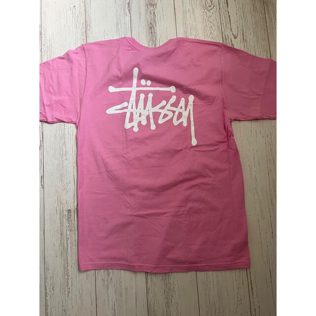 STUSSY(ステューシー)のstussy ステューシー Tシャツ ピンク レディースのトップス(Tシャツ(半袖/袖なし))の商品写真