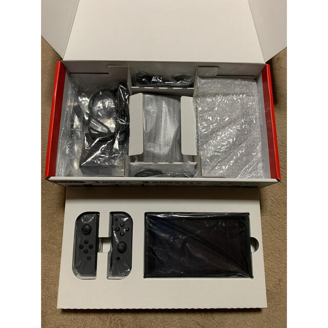 特価】 Nintendo Switch - 【完品】Nintendo Switch グレー 2017年製