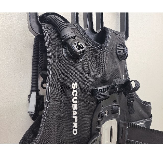 美品 SCUBAPRO BCD X-FORCEスキューバダイビングスキューバプロ