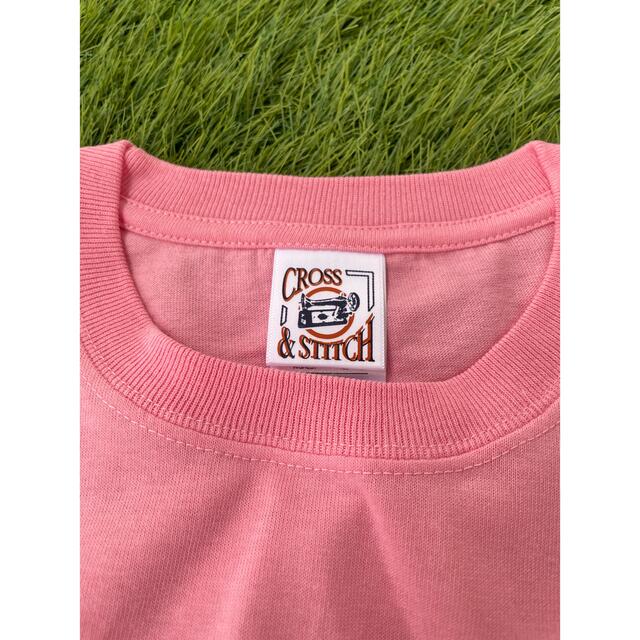 CROSS & STITCH(クロスステッチ)の新品 CROSS&STITCH クロスステッチ メンズトップス tシャツ ピンク メンズのトップス(Tシャツ/カットソー(半袖/袖なし))の商品写真