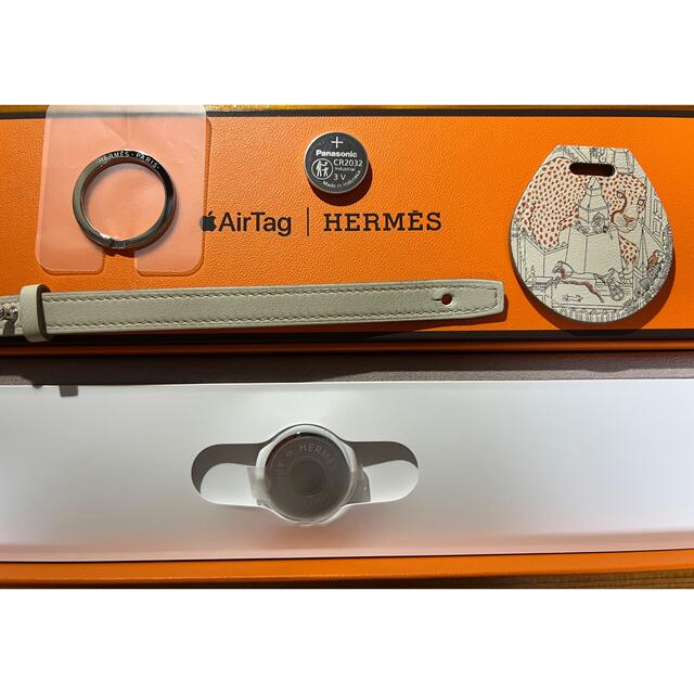 HERMES Air Tag キーリング　オレンジ