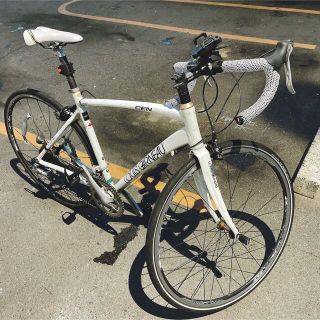 ルイガノ(LOUIS GARNEAU)のLOUIS GARNEAU LGS-CEN 2010年?ルイガノロードバイク(自転車本体)