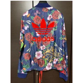 アディダス(adidas)の専用(ナイロンジャケット)