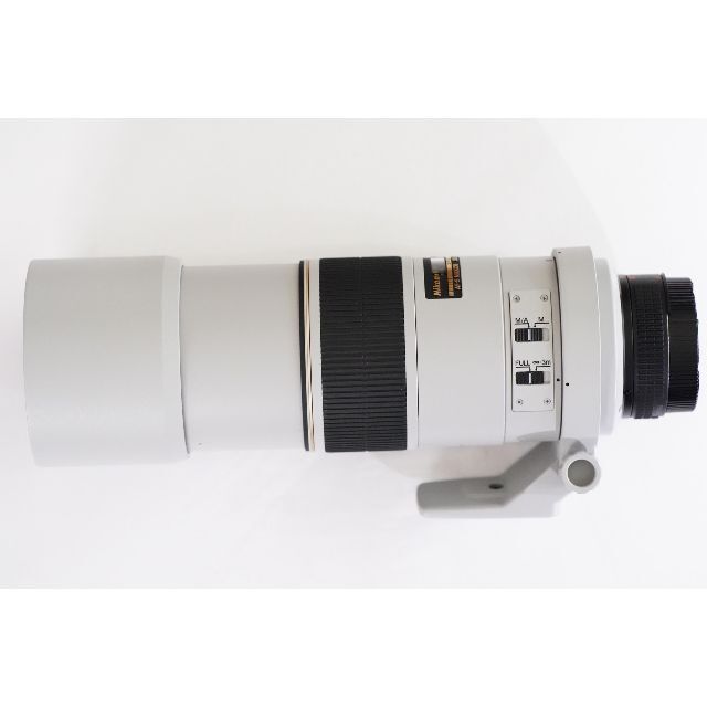 Nikon(ニコン)の【匿名配送】AF-S Nikkor 300mm f4D ライトグレー スマホ/家電/カメラのカメラ(レンズ(単焦点))の商品写真