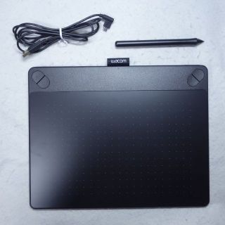 ワコム Intuos Comic CTH-690/K1(PC周辺機器)