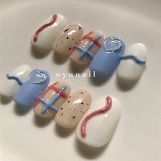 【現品】easter｜韓国　韓国風　ニュアンス　ぷっくり　牛柄　ハート コスメ/美容のネイル(つけ爪/ネイルチップ)の商品写真