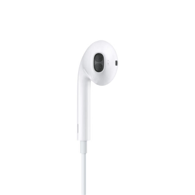 Apple(アップル)の【新品未使用】EarPods with Lightning Connector スマホ/家電/カメラのオーディオ機器(ヘッドフォン/イヤフォン)の商品写真