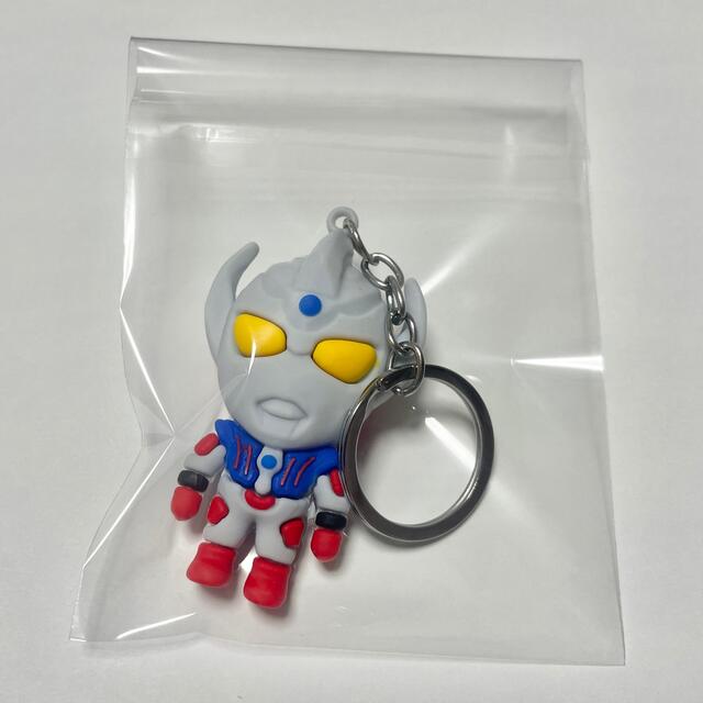 新品 ウルトラマンタイガ キーホルダー エンタメ/ホビーのおもちゃ/ぬいぐるみ(キャラクターグッズ)の商品写真