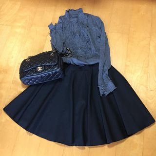 ランバンオンブルー(LANVIN en Bleu)のLANVIN en Bleu 黒スカート(ひざ丈スカート)