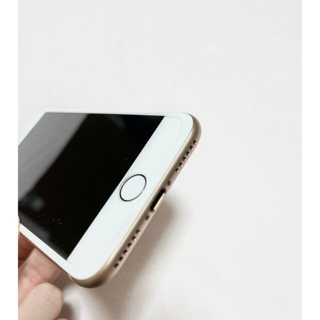 iPhone(アイフォーン)のiPhone8 64G ゴールド GOLD SIMフリー スマホ/家電/カメラのスマートフォン/携帯電話(スマートフォン本体)の商品写真