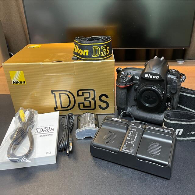 Nikon - 【美品/箱付属品有】Nikon D3S(シャッター回数少なめ Nikon - 【美品/箱付属品有】Nikon D3S(シャッター回数少なめ