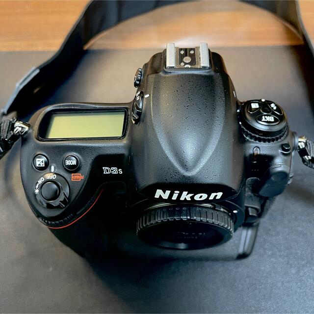 Nikon - 【美品/箱付属品有】Nikon D3S(シャッター回数少なめ Nikon - 【美品/箱付属品有】Nikon D3S(シャッター回数少なめ