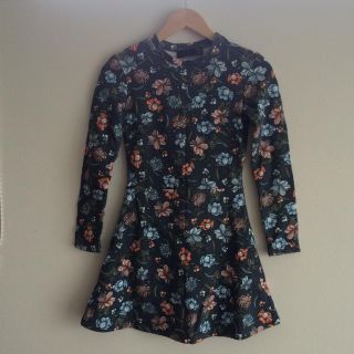 ザラ(ZARA)の花柄ミニワンピース(ミニワンピース)