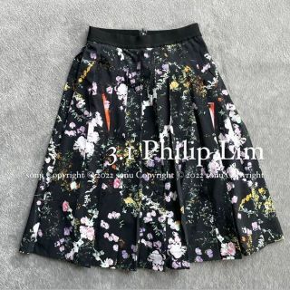 スリーワンフィリップリム(3.1 Phillip Lim)の2022SS 3.1フィリップリム フローラル花柄プリーツ スカート S黒(ひざ丈スカート)