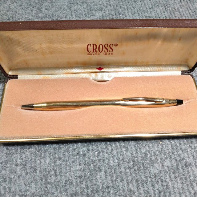 CROSS(クロス)のクロス ボールペン クラッシック 10KT GOLD FILLED 26121 インテリア/住まい/日用品の文房具(ペン/マーカー)の商品写真