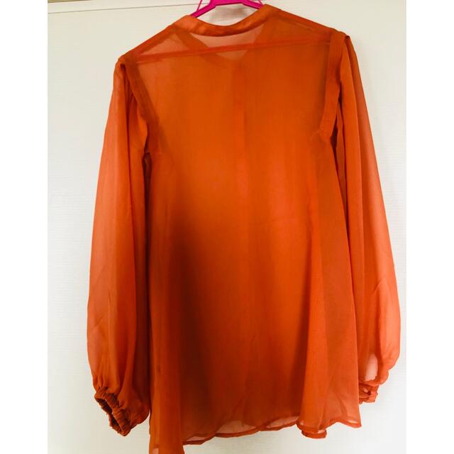 シアーシャツ　オレンジ レディースのトップス(シャツ/ブラウス(長袖/七分))の商品写真