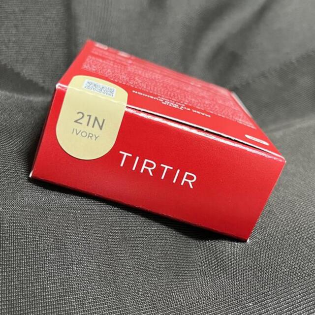 ティルティル TIRTIR クッションファンデ 21N MINI コスメ/美容のベースメイク/化粧品(ファンデーション)の商品写真