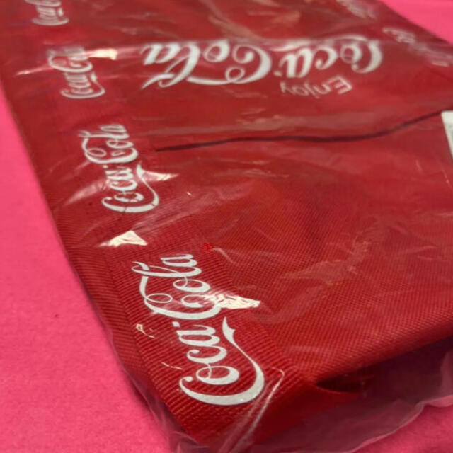 コカ・コーラ(コカコーラ)のコカコーラ　ボストンバッグ メンズのバッグ(ボストンバッグ)の商品写真