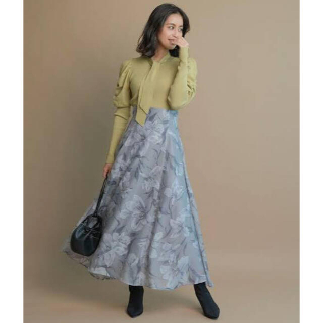 Mystrada(マイストラーダ)の紬様専用❗️ マイストラーダ オパールアートフラワースカート レディースのスカート(ロングスカート)の商品写真