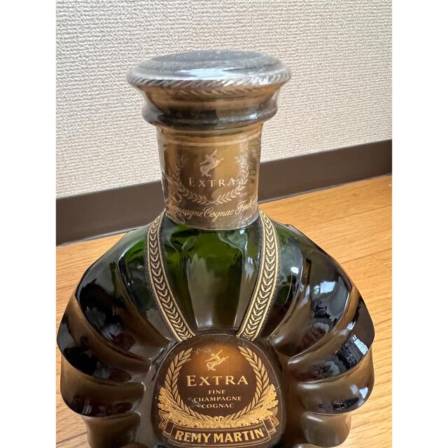 レミーマルタン エクストラ グリーンボトル 700ml 食品/飲料/酒の酒(ブランデー)の商品写真