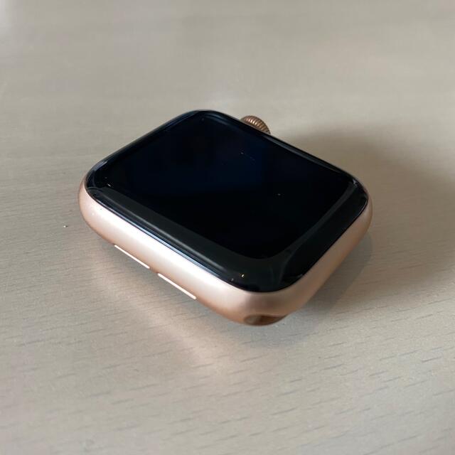 apple watch series4(GPSモデル)ゴールドアルミニウム