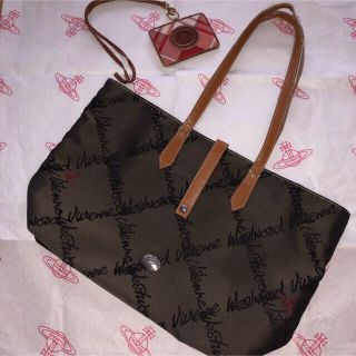 Vivienne Westwood(トートバッグ)のフリマアイテム一覧 Vivienne Westwood(トートバッグ)のフリマアイテム一覧