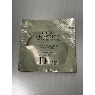 クリスチャンディオール(Christian Dior)のディオール プレステージ ホワイト ル プロテクター UV ミネラル BB 00(BBクリーム)