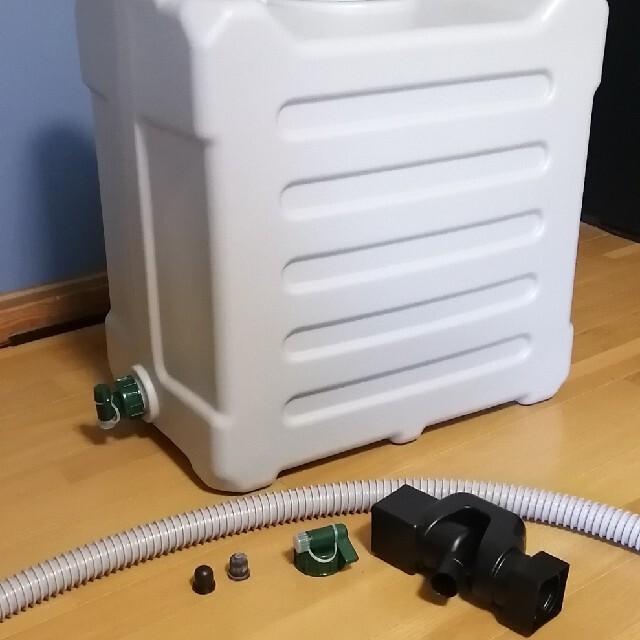 新品未使用 雨水タンク あめリサイクラー 貯水タンク ジャグ 防災 100L 折りたたみ式水タンク 100L 家庭用貯水タンク