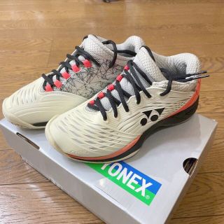 ヨネックス(YONEX)のヨネックステニスシューズ　22.5(シューズ)