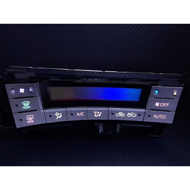 トヨタ プリウス30 後期 エアコンパネル 液晶反転 7色レインボーLED打ち替え品の通販 by hqiaoben99 セルシオ3031ナビ後期LED打ち替え済みホワイトパイロットランプブルーとレッド