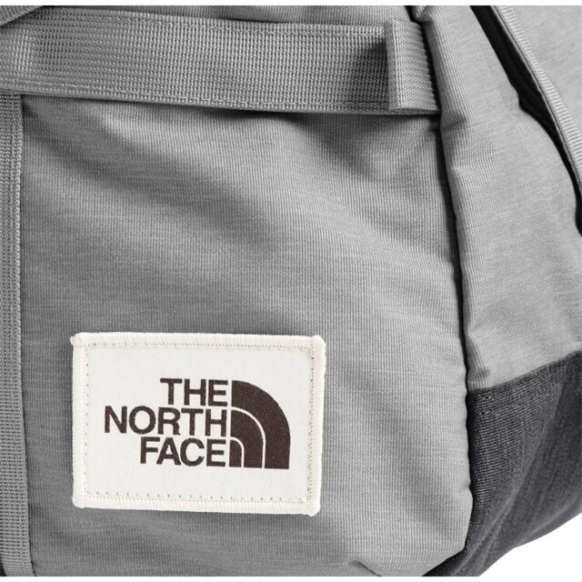 THE NORTH FACE(ザノースフェイス)の新品未使用　ノースフェイス　ダッフルバック メンズのバッグ(ボストンバッグ)の商品写真