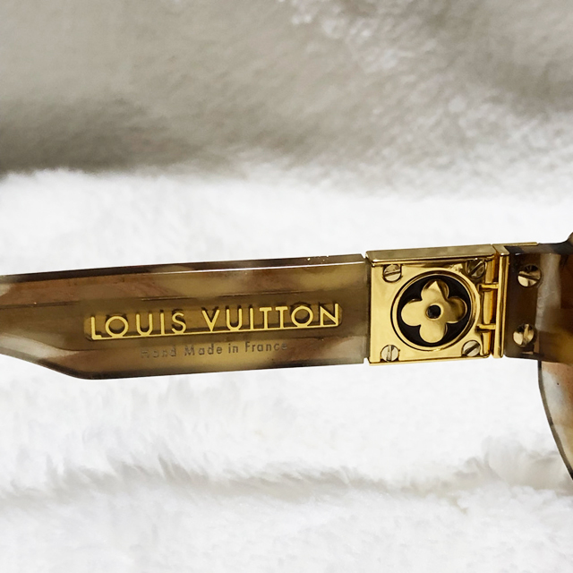 LOUIS VUITTON(ルイヴィトン)の◆美品正規品◆LOUIS VUITTONルイヴィトン◆サングラス レディースのファッション小物(サングラス/メガネ)の商品写真