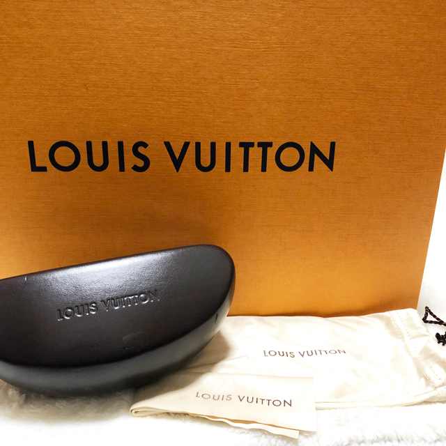 LOUIS VUITTON(ルイヴィトン)の◆美品正規品◆LOUIS VUITTONルイヴィトン◆サングラス レディースのファッション小物(サングラス/メガネ)の商品写真